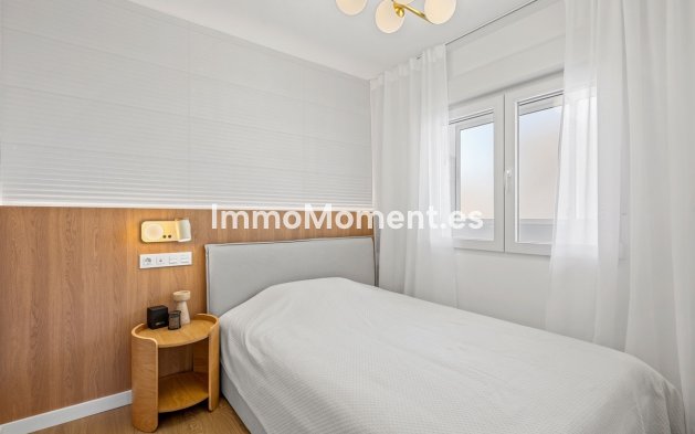 Resale - Apartment - Orihuela - Punta Prima