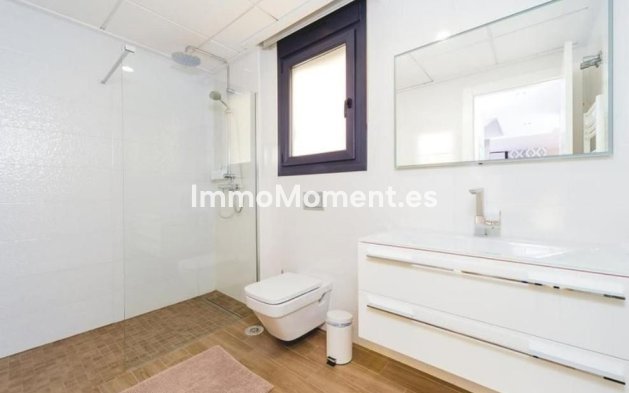 Bestaande woning - Vrijstaande villa - Torrevieja - Torrevieja Centro