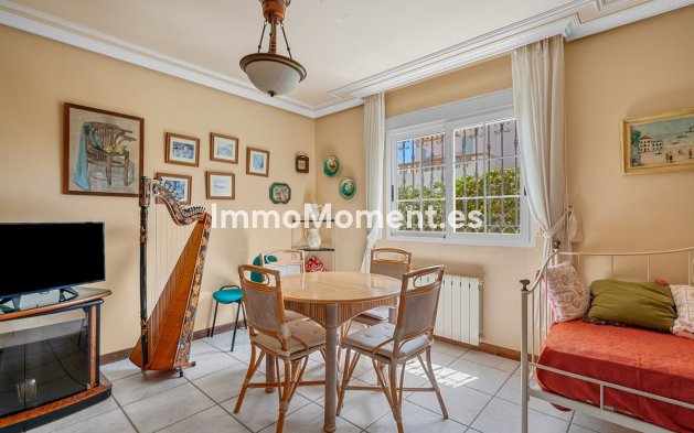 Resale - Detached villa - Torrevieja - La Mata