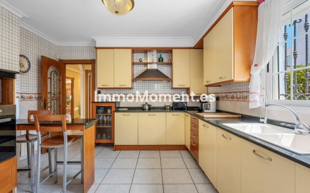 Resale - Detached villa - Torrevieja - La Mata