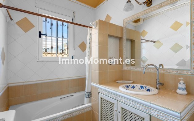 Resale - Detached villa - Torrevieja - La Mata