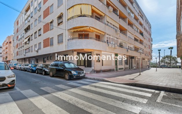 Revente - Appartement - Torrevieja - Torrevieja Centro