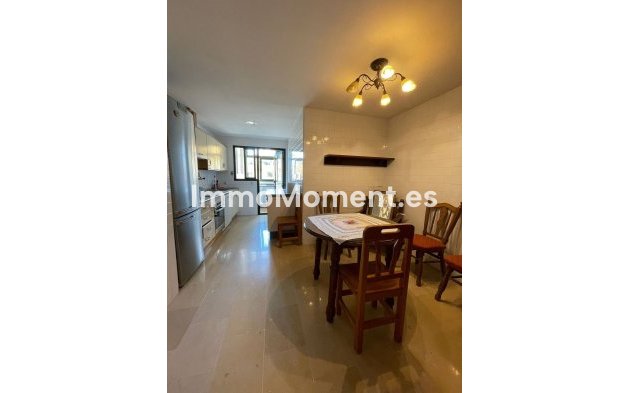 Resale - Apartment - Marbella - San Pedro de Alcántara