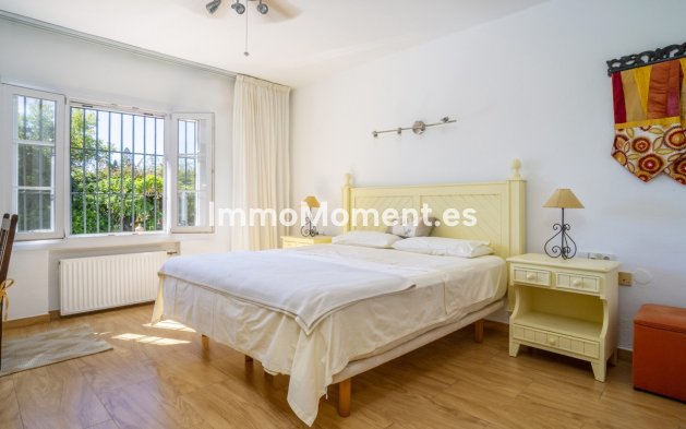 Wiederverkauf - Freistehende Villa - Marbella - Guadalmina Alta