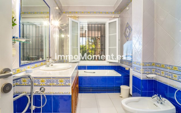 Wiederverkauf - Freistehende Villa - Marbella - Guadalmina Alta