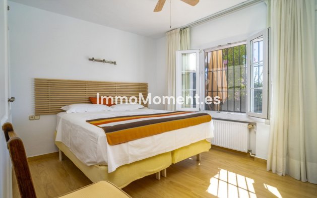 Wiederverkauf - Freistehende Villa - Marbella - Guadalmina Alta