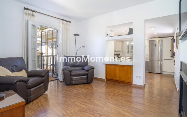 Wiederverkauf - Freistehende Villa - Marbella - Guadalmina Alta