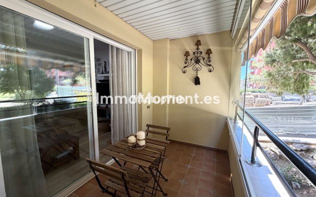 Resale - Apartment - Estepona - Estepona Centro