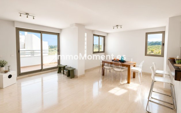 Resale - Apartment - Mijas - La Cala de Mijas
