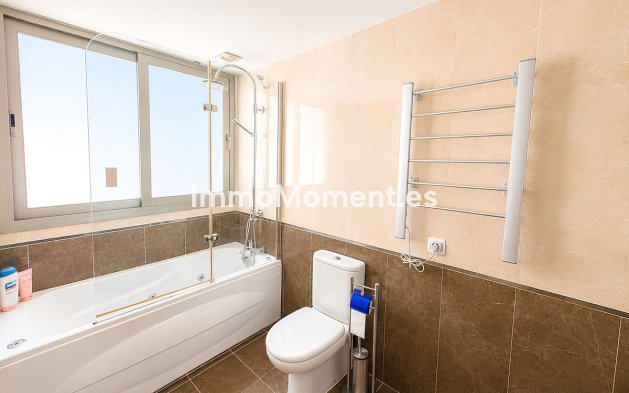 Resale - Apartment - Mijas - La Cala de Mijas