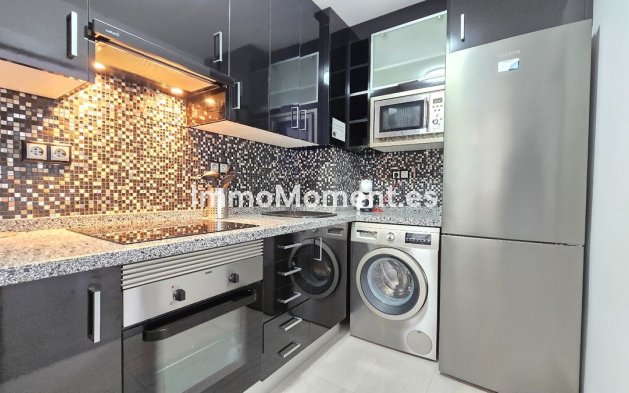 Bestaande woning - Appartement - Torremolinos - La Carihuela