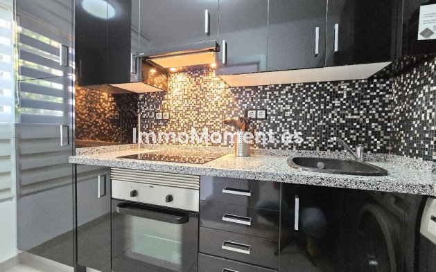 Bestaande woning - Appartement - Torremolinos - La Carihuela