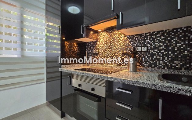 Bestaande woning - Appartement - Torremolinos - La Carihuela