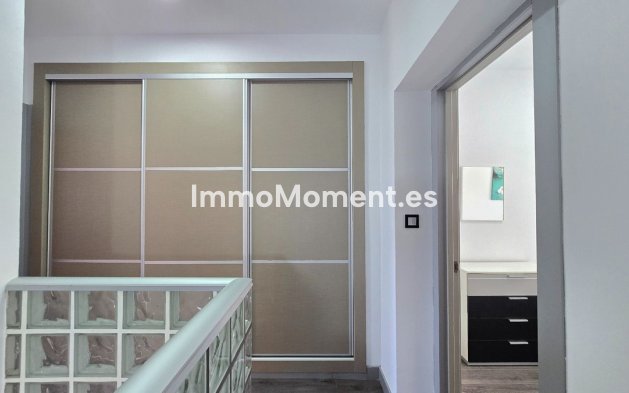 Bestaande woning - Appartement - Torremolinos - La Carihuela