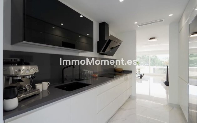 Resale - Apartment - Marbella - Cabopino