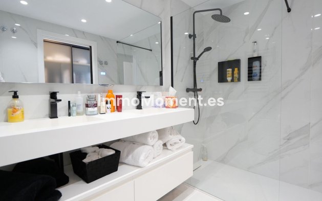 Resale - Apartment - Marbella - Cabopino