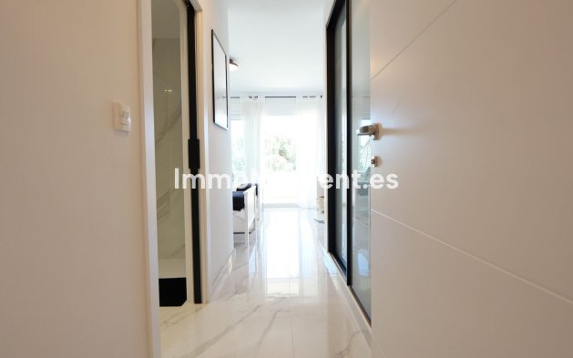 Resale - Apartment - Marbella - Cabopino