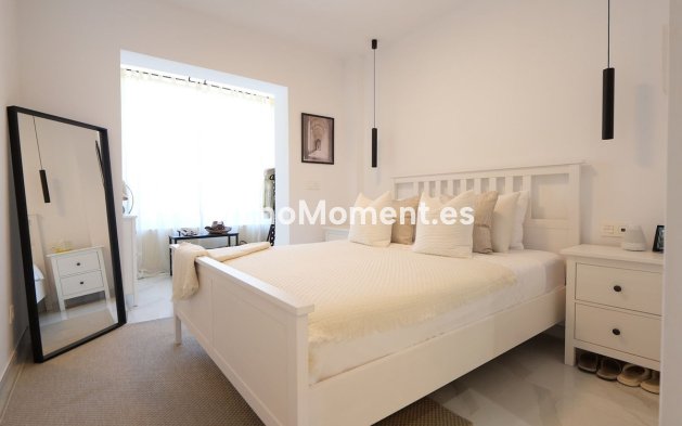 Resale - Apartment - Marbella - Cabopino