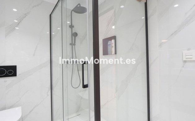Resale - Apartment - Marbella - Cabopino