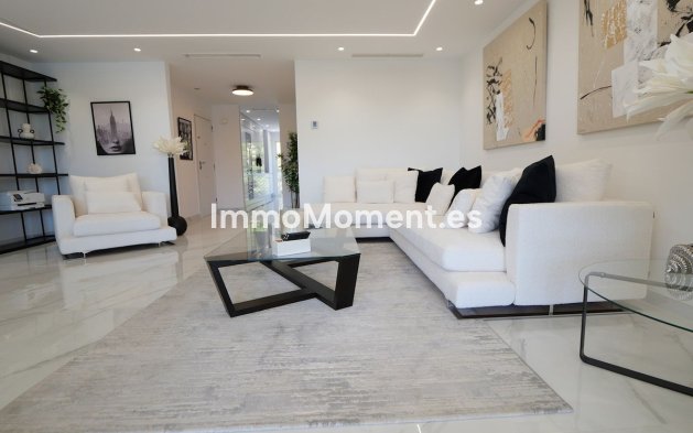 Resale - Apartment - Marbella - Cabopino