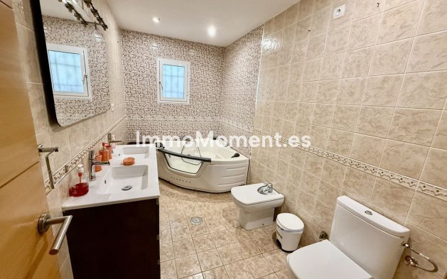 Bestaande woning - Vrijstaande villa - Mijas - Calahonda
