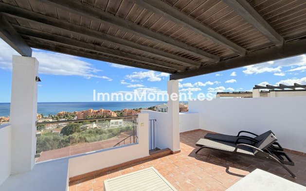 Resale - Apartment - Manilva - La Duquesa