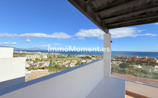 Resale - Apartment - Manilva - La Duquesa