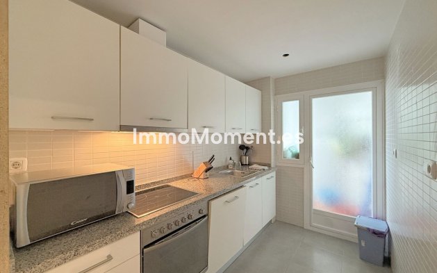 Resale - Apartment - Manilva - La Duquesa