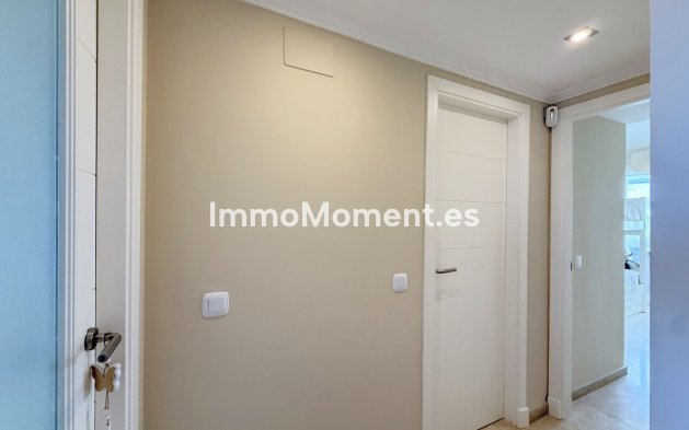 Resale - Apartment - Manilva - La Duquesa