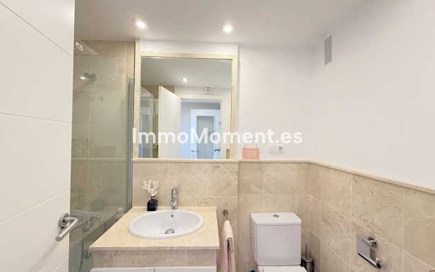 Resale - Apartment - Manilva - La Duquesa