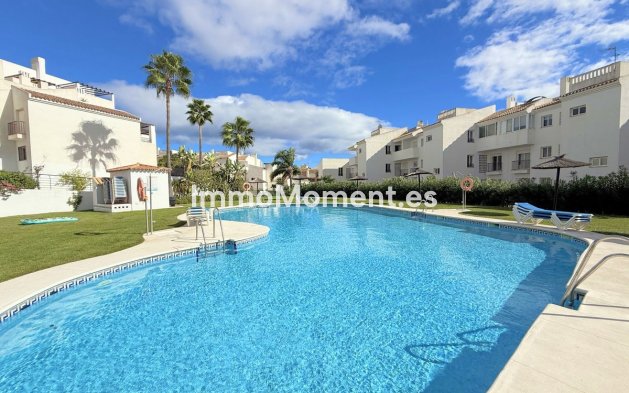 Resale - Apartment - Manilva - La Duquesa