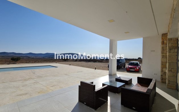 Resale - Detached villa - Pinoso - Pinoso Centro