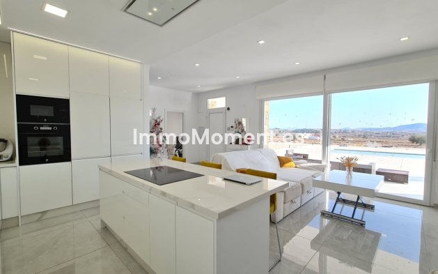 Reventa - Villa independiente - Pinoso - Pinoso Centro