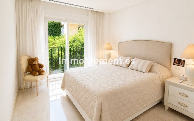 Wiederverkauf - Wohnung - Marbella - Nueva Andalucía