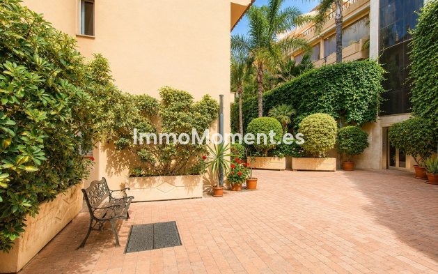 Wiederverkauf - Wohnung - Marbella - Nueva Andalucía
