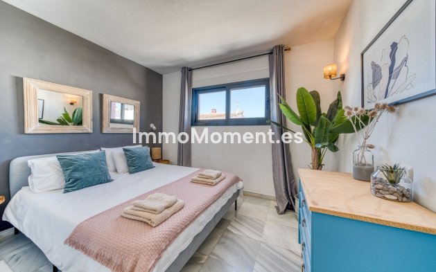 Resale - Detached villa - Marbella - Nueva Andalucía