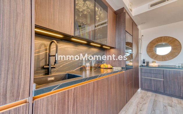 Bestaande woning - Appartement - Estepona  - Estepona Centro