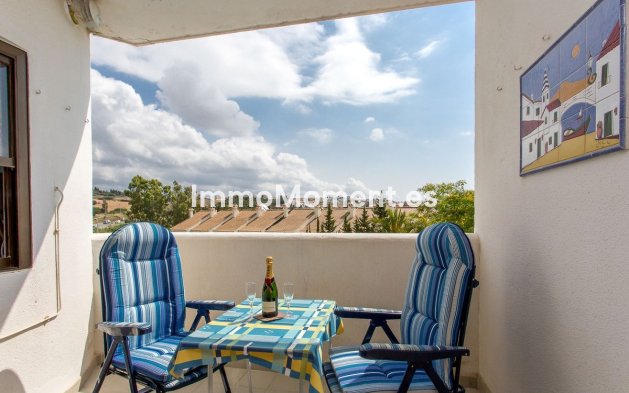 Resale - Apartment - Estepona - Estepona Centro