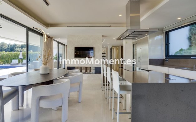 Resale - Detached villa - Marbella - The Golden Mile