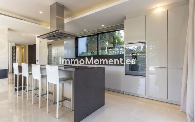 Resale - Detached villa - Marbella - The Golden Mile