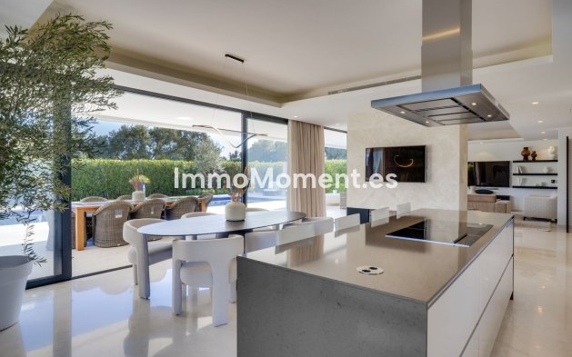Resale - Detached villa - Marbella - The Golden Mile
