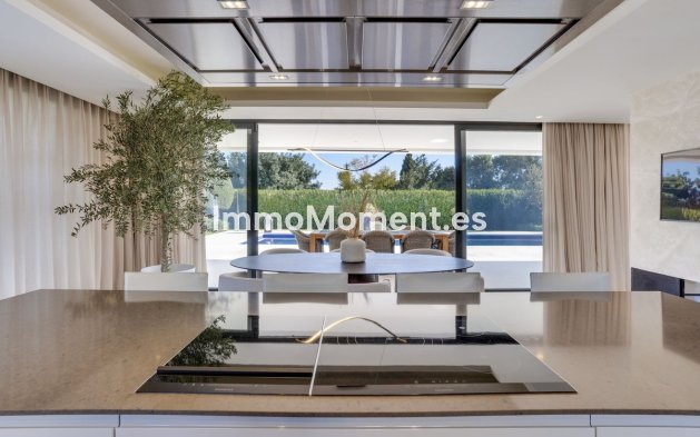 Resale - Detached villa - Marbella - The Golden Mile
