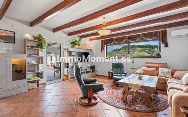 Resale - Country house - La Nucía - La Nucia Centro