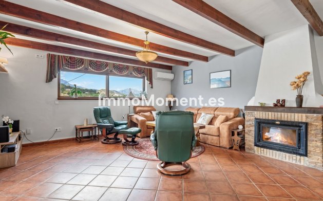 Resale - Country house - La Nucía - La Nucia Centro