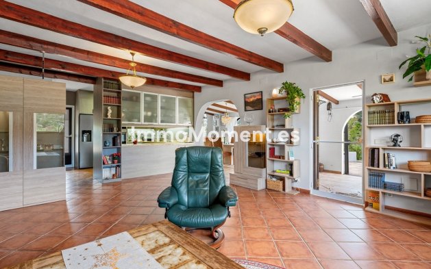 Resale - Country house - La Nucía - La Nucia Centro