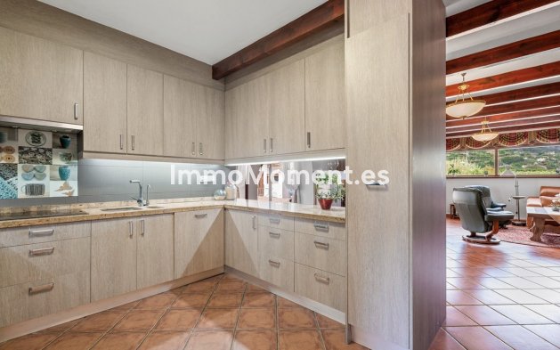 Resale - Country house - La Nucía - La Nucia Centro