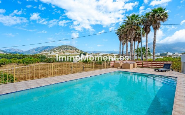 Resale - Country house - La Nucía - La Nucia Centro