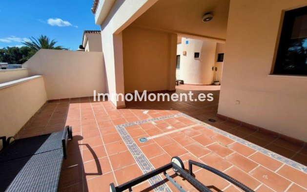 Resale - Apartment - Marbella - Puerto Banús