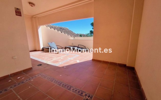 Resale - Apartment - Marbella - Puerto Banús