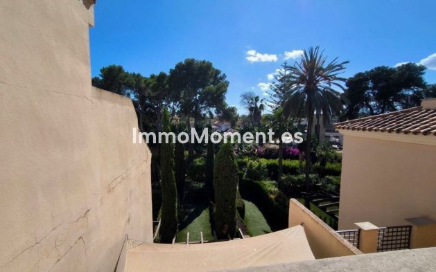 Resale - Apartment - Marbella - Puerto Banús